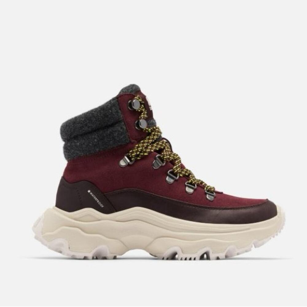 Sorel Boots - Women’s 9.5